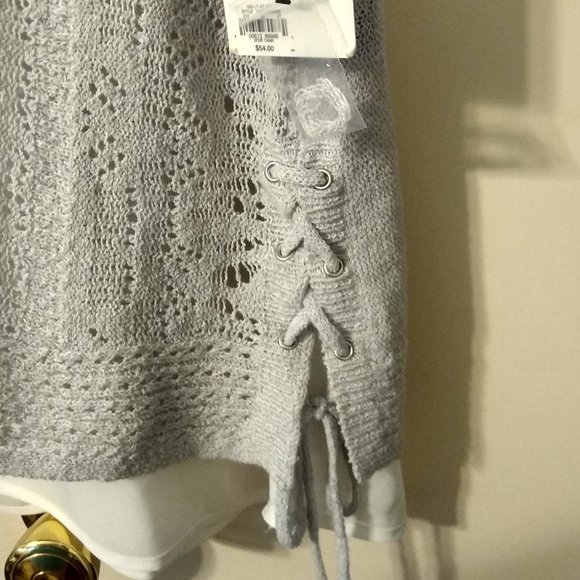 NWT Simply Vera/Vera Wang Light Gray 2Fer Sleeveless Knit Tank Top (Size: Large) - Picture 2 of 3